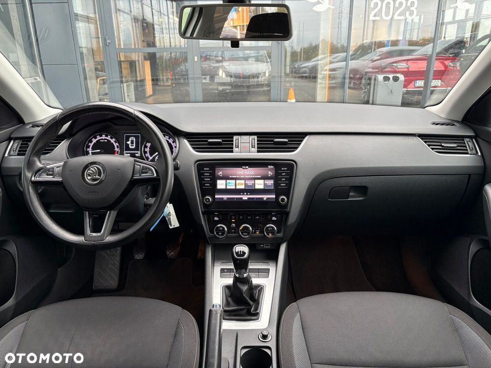 Skoda Octavia 1.6 TDI Ambition - 9