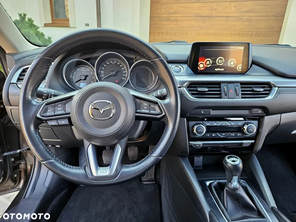 Mazda 6 - 16