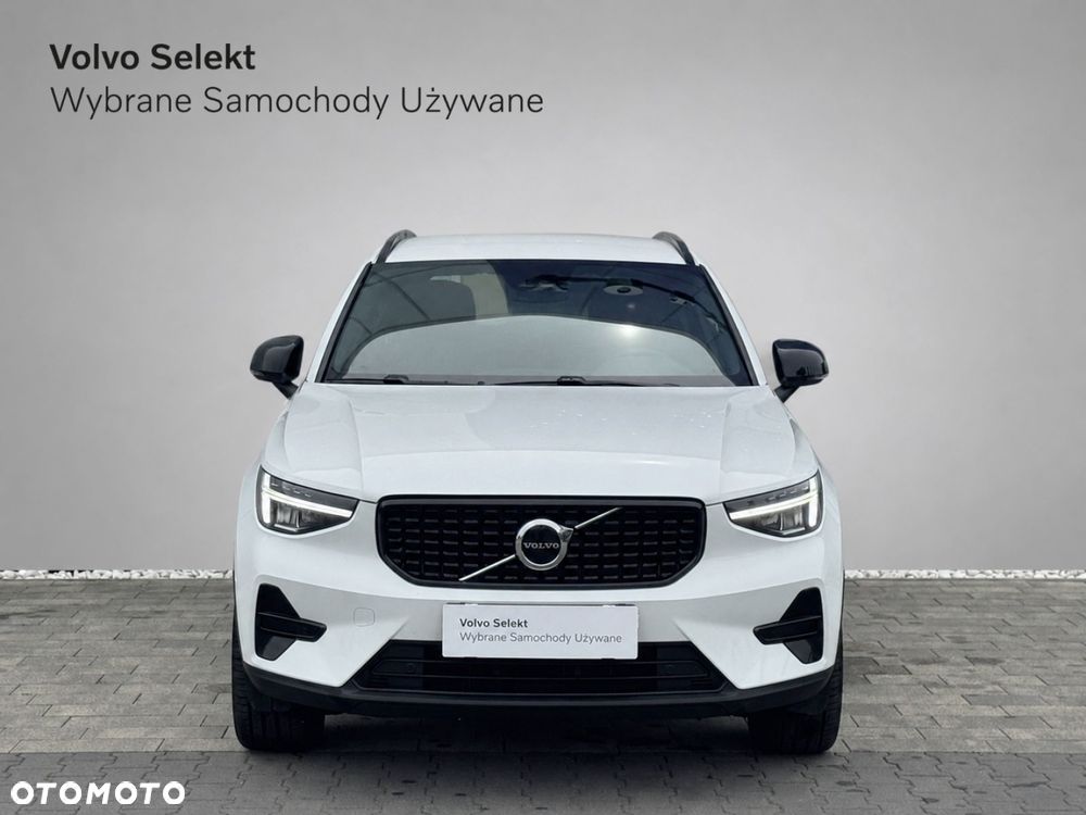 Volvo XC 40 - 3