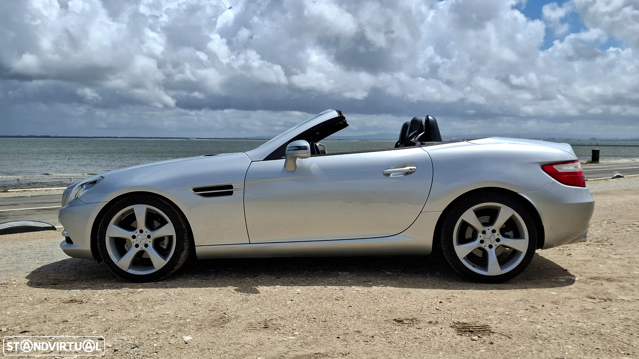 Mercedes-Benz SLK 200 (BlueEFFICIENCY) - 52