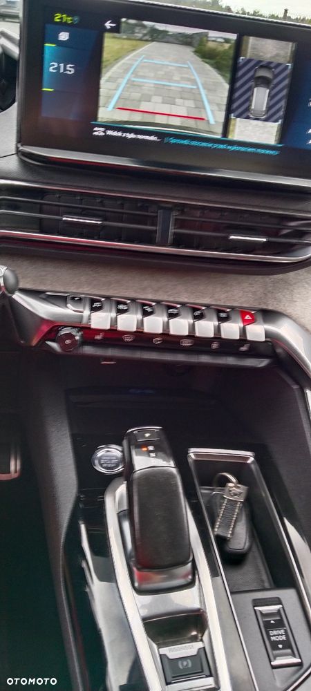 Peugeot 3008 1.6 PureTech HYbrid GT S&S EAT8 - 22