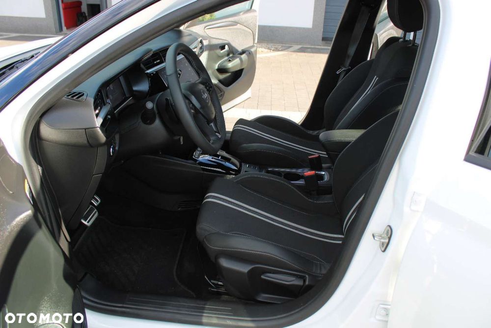 Opel Corsa - 18
