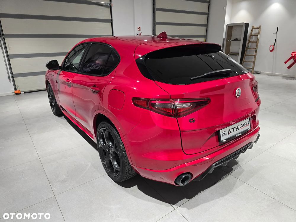 Alfa Romeo Stelvio 2.0 Turbo Veloce TI Q4 - 10