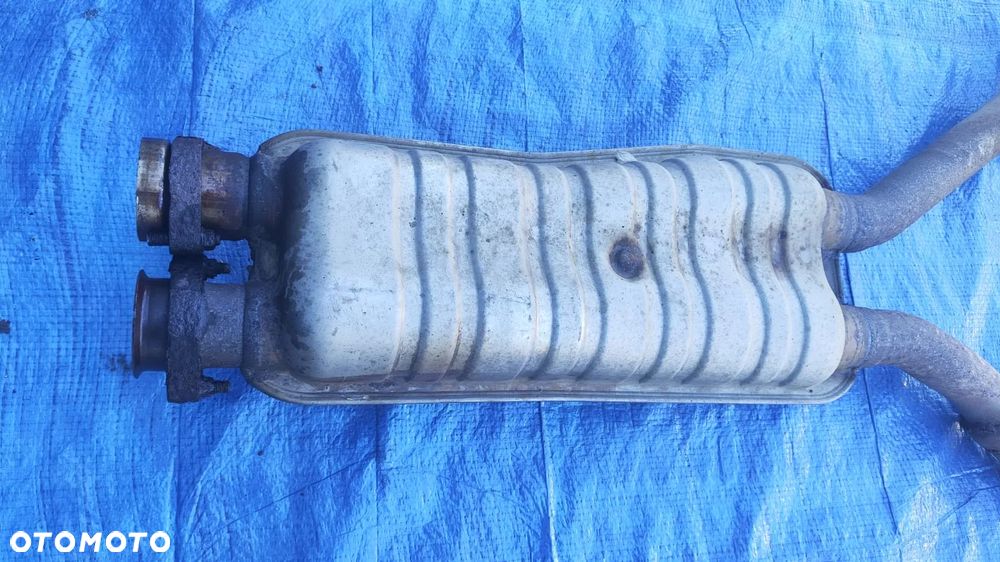 TŁUMIK PRAWY ŚRODKOWY WYDECH RURA WYDECHOWA 2114910901 2114910401 MERCEDES W211 E240 2.6 V6 SEDAN - 3