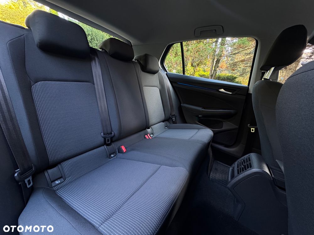 Volkswagen Golf VIII 1.5 TSI EVO Life - 18