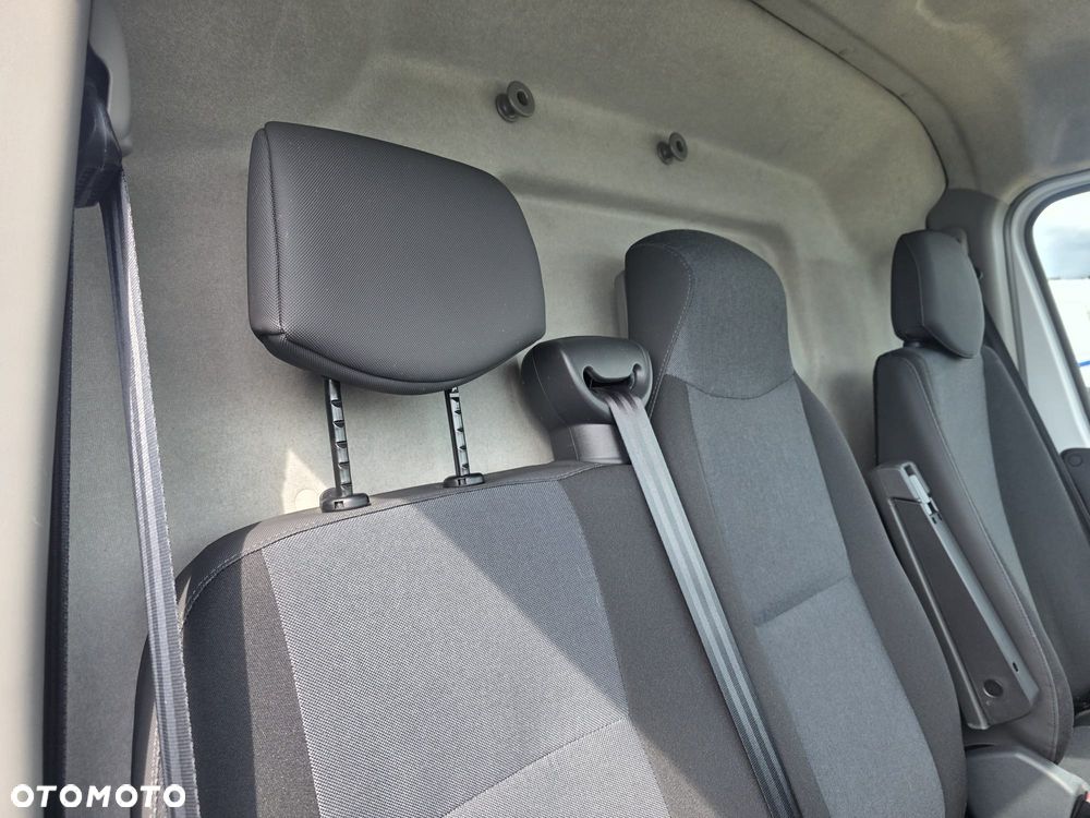 Renault Master Winda L3H2 - 13