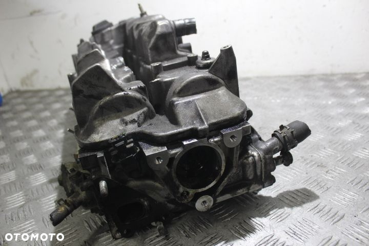GŁOWICA SILNIKA HONDA ACCORD VII 2.2CTDI - 4