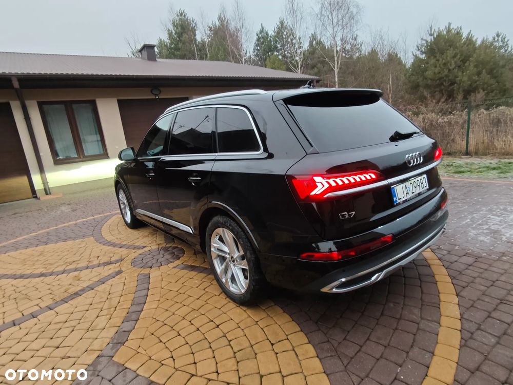Audi Q7 55 TFSI mHEV Quattro S Line Tiptr - 9
