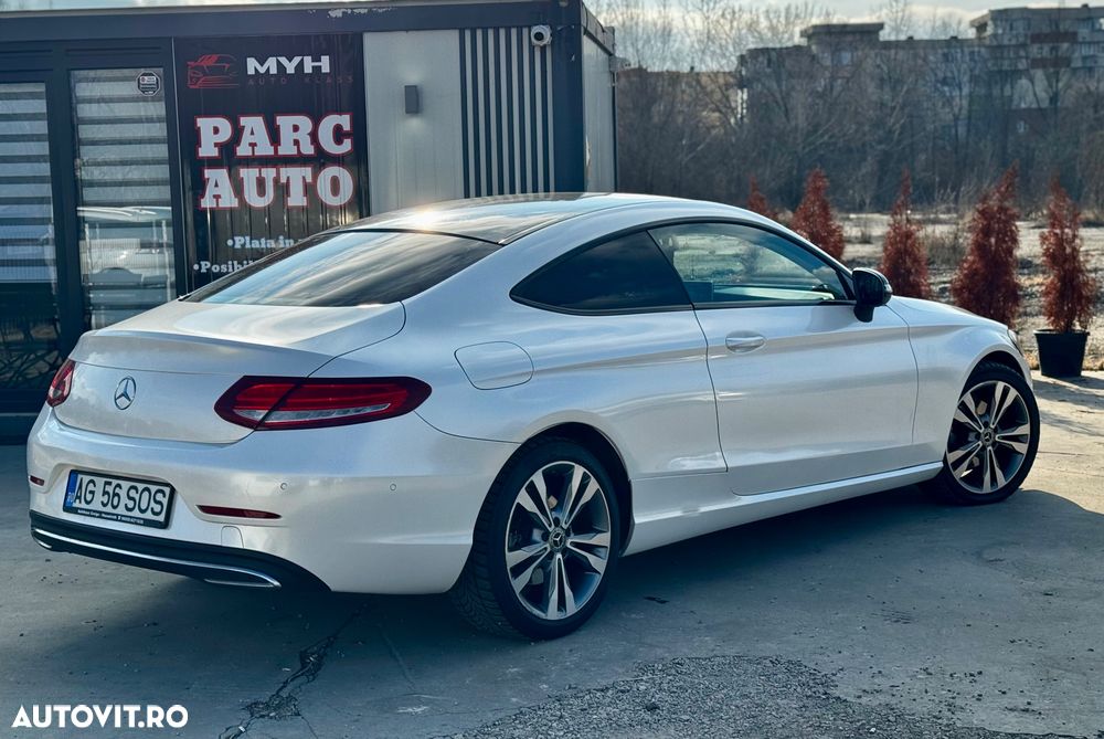 Mercedes-Benz C 220 d Coupe 4Matic 9G-TRONIC - 4