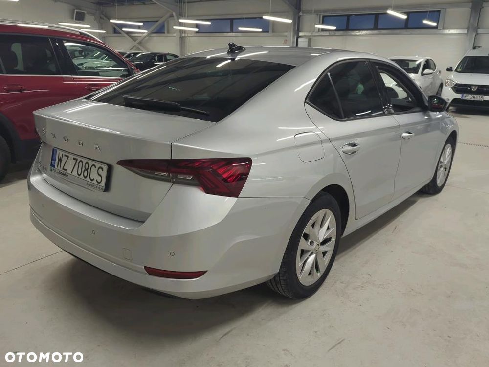 Skoda Octavia 1.5 TSI ACT Ambition - 4