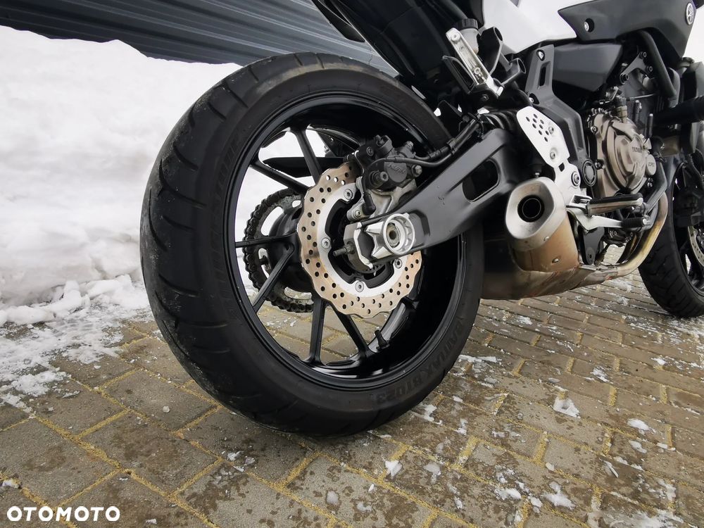 Yamaha MT - 7
