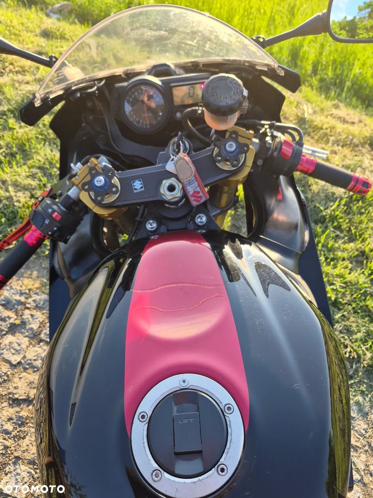 Suzuki GSX-R - 8