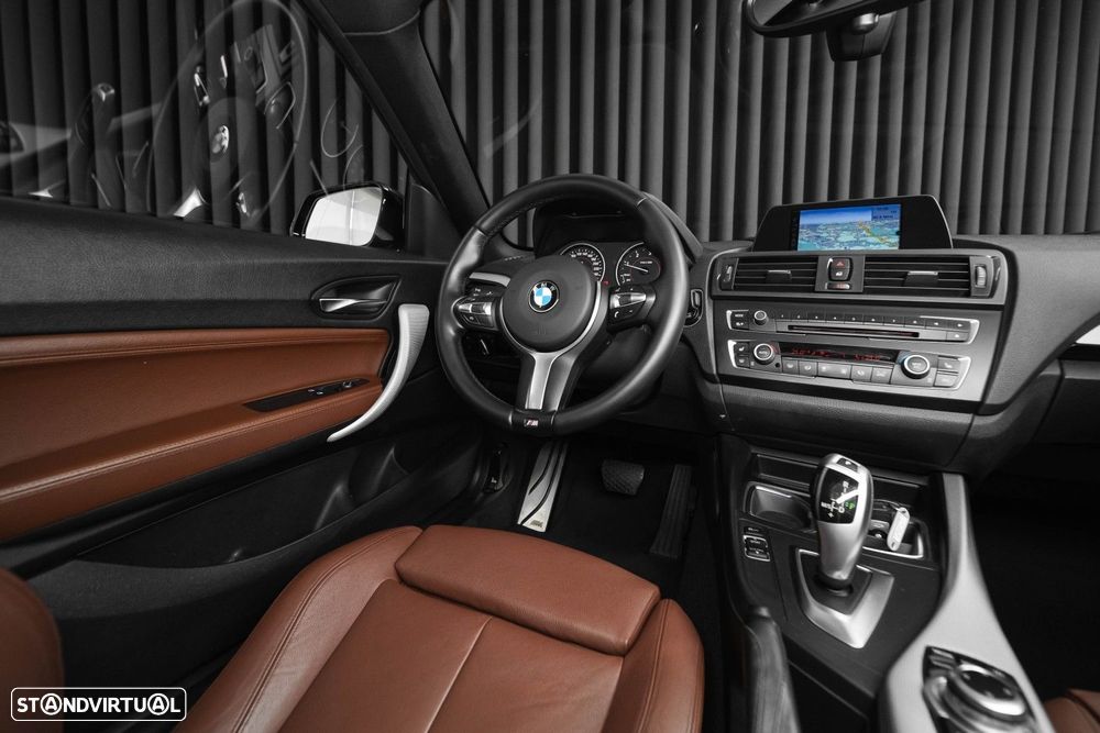 BMW 220 d Coupe Pack M Auto - 11