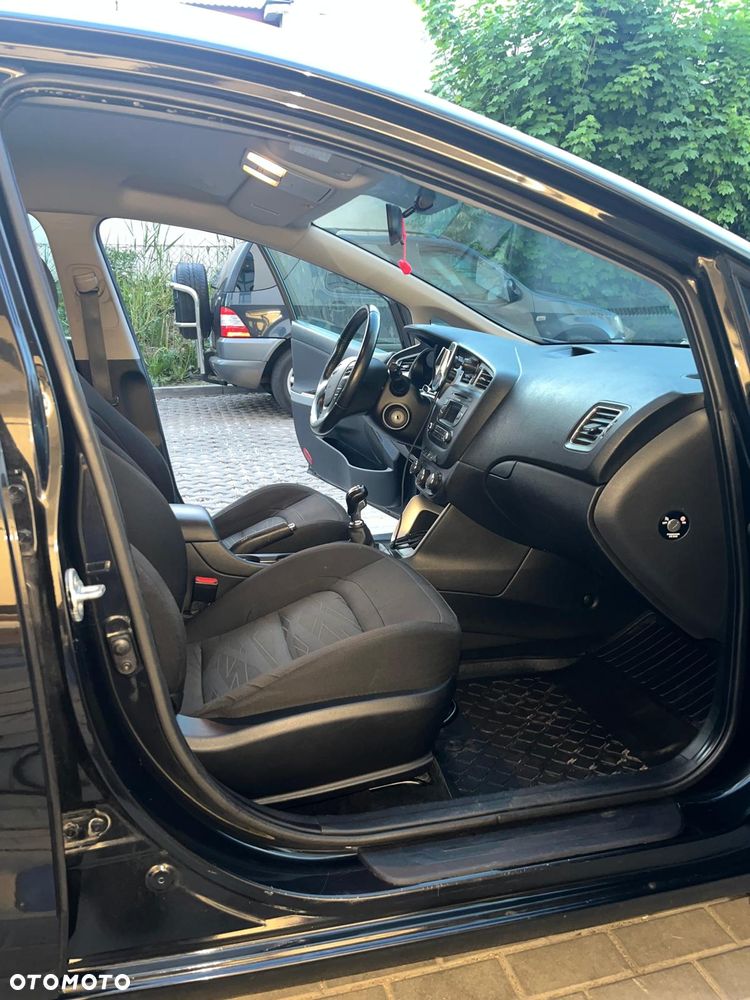 Kia Ceed 1.6 CRDi M - 9
