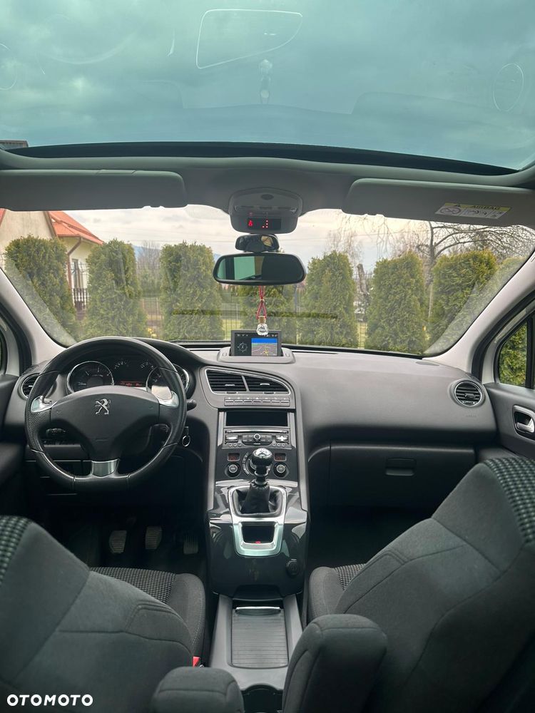 Peugeot 5008 HDI FAP 115 Family - 15