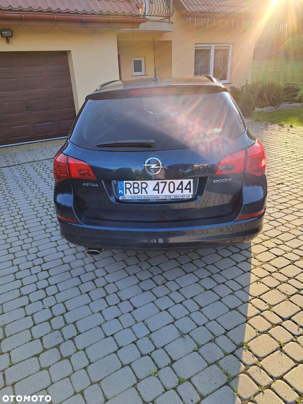 Opel Astra 1.4 Turbo ecoFLEX Start/Stop 150 Jahre - 6