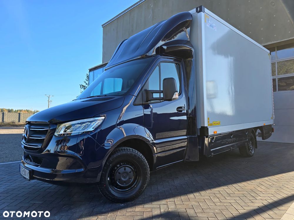 Mercedes-Benz SPRINTER 319 3.0 CDI KONTENER 4,28cmDługi 2,29cmSzero 2,24cmWysok + WINDA 750Kg 42Tyś km SERWIS DO OSTATNIEGO Km ASO MERCEDES-BENZ SALON PL STAN NOWY NOWY NOWY FABRYCZNA GWARANCJA - 11