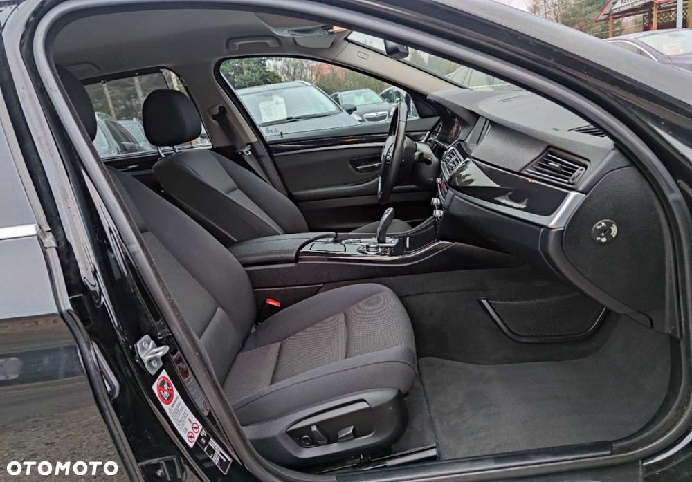 BMW Seria 5 - 15
