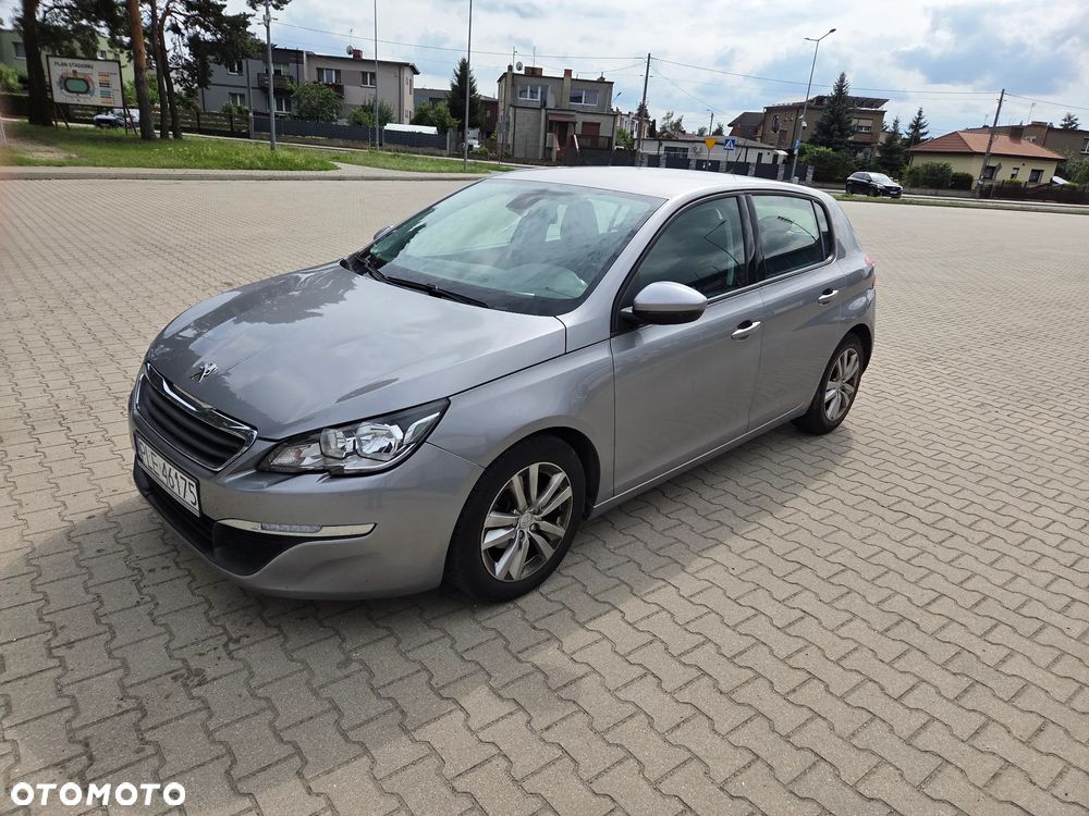 Peugeot 308 - 1