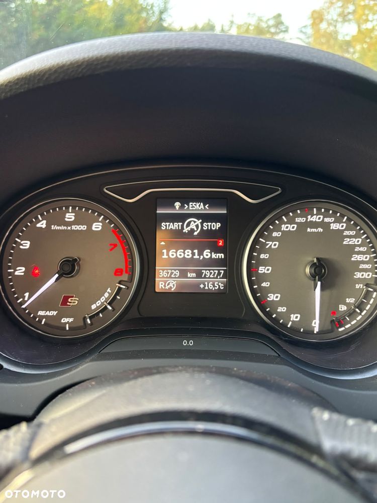 Audi S3 S tronic - 10