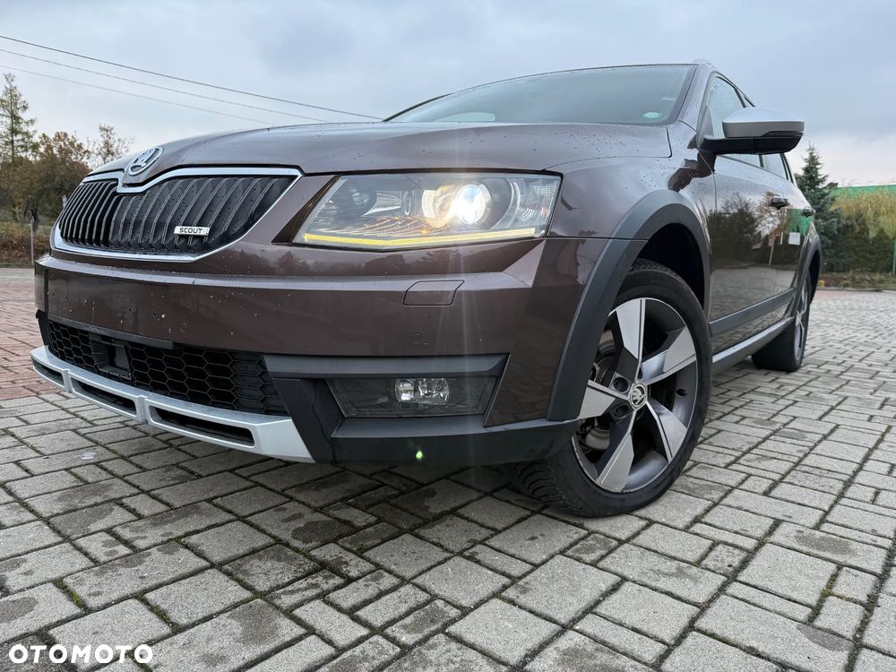 Skoda Octavia 2.0 TDI 4x4 DSG Scout - 1