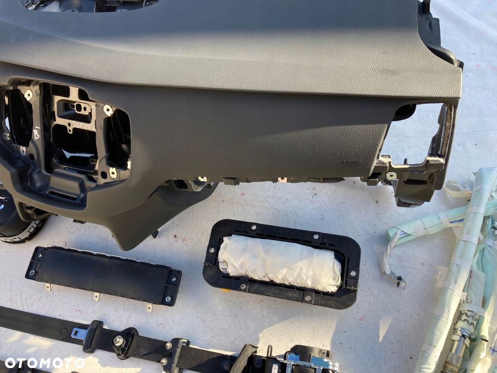 volvo xc90 2 ii deska kokpit konsola poduszki pasy - 7