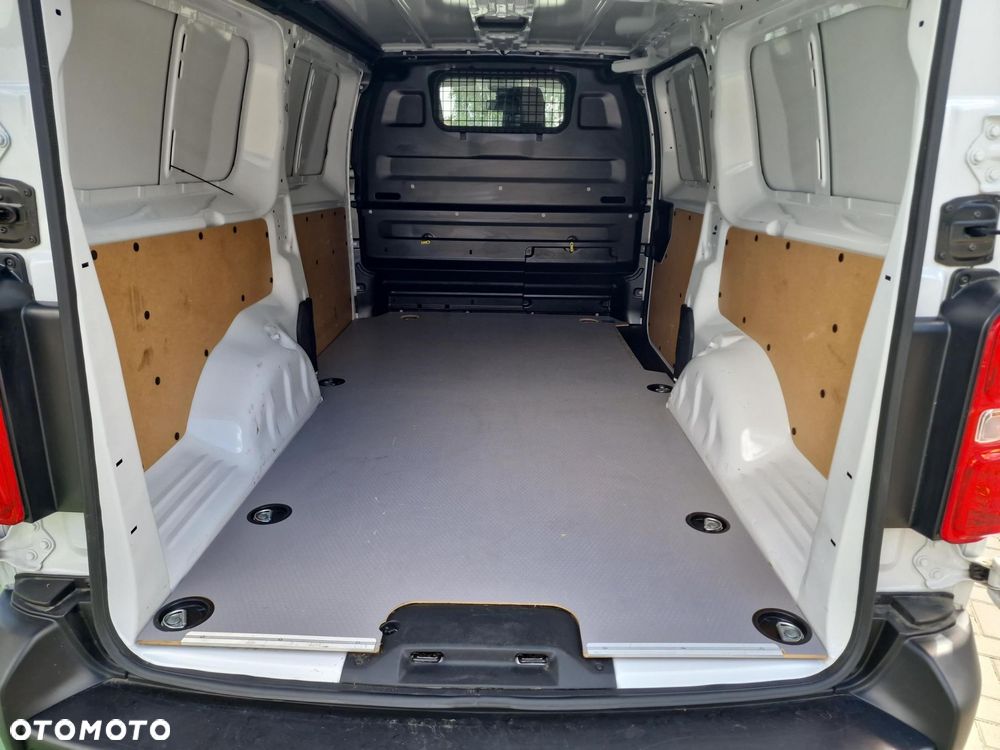 Toyota PROACE - 12