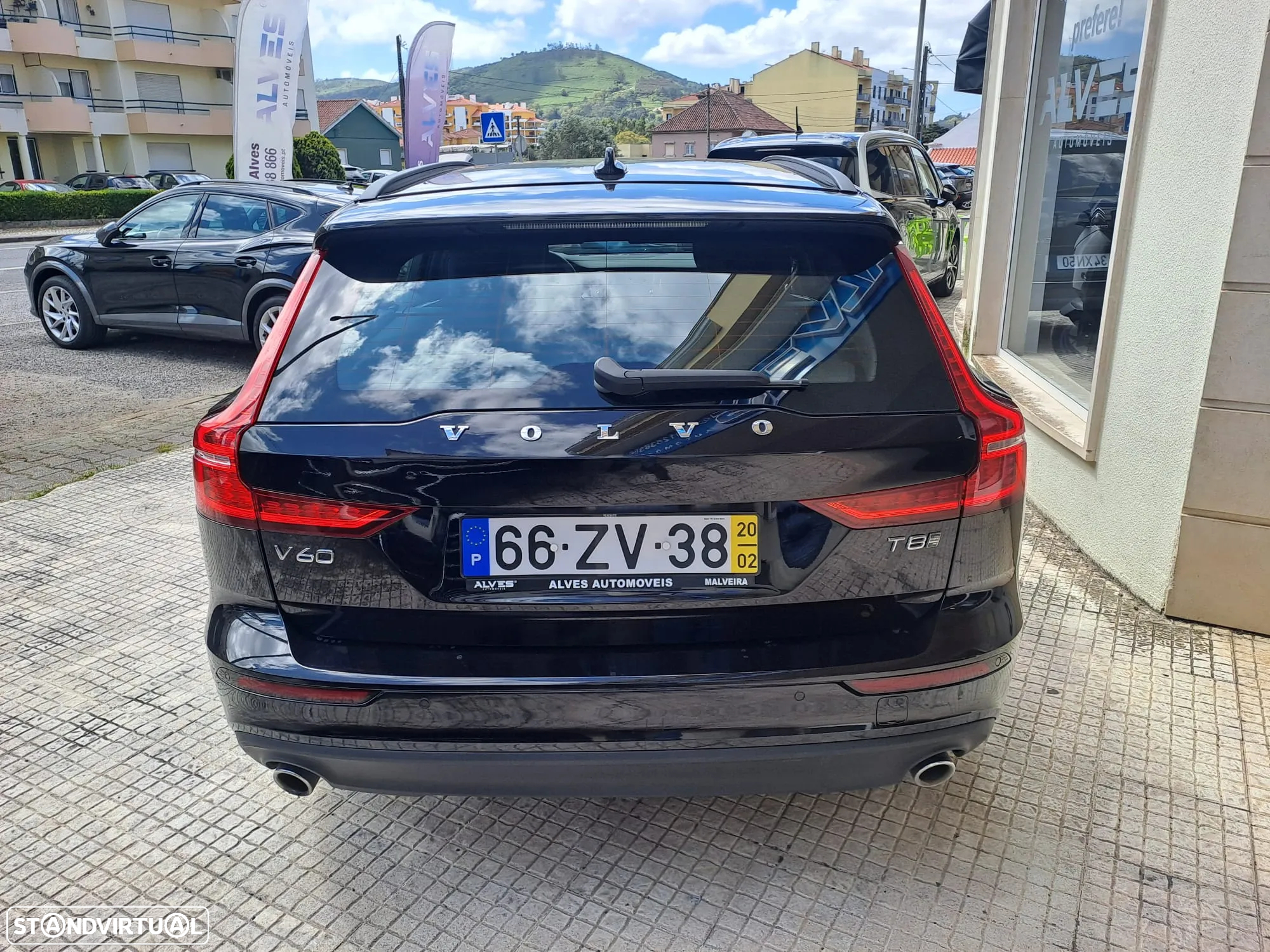 Volvo V60 2.0 T8 AWD TE Momentum - 24