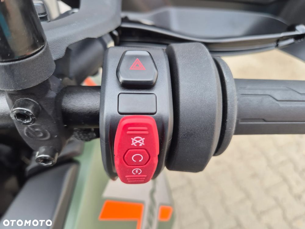 CFMoto 1000 MT-X - 22