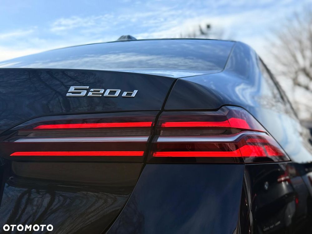BMW Seria 5 520d xDrive mHEV M Sport - 7