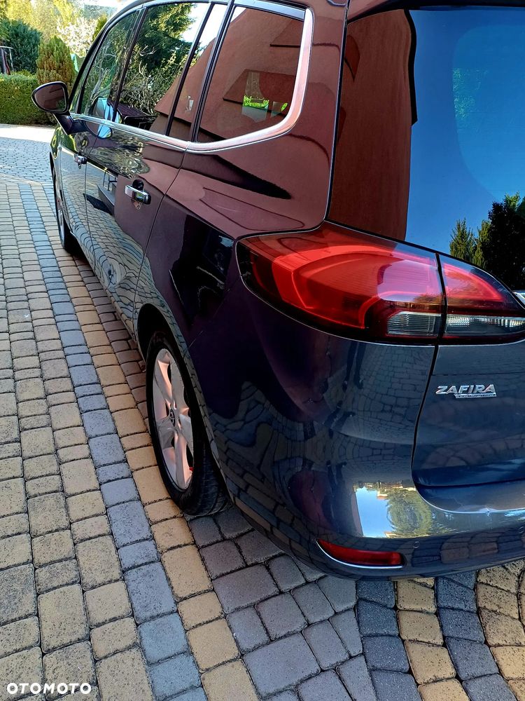 Opel Zafira 2.0 CDTI Cosmo - 4