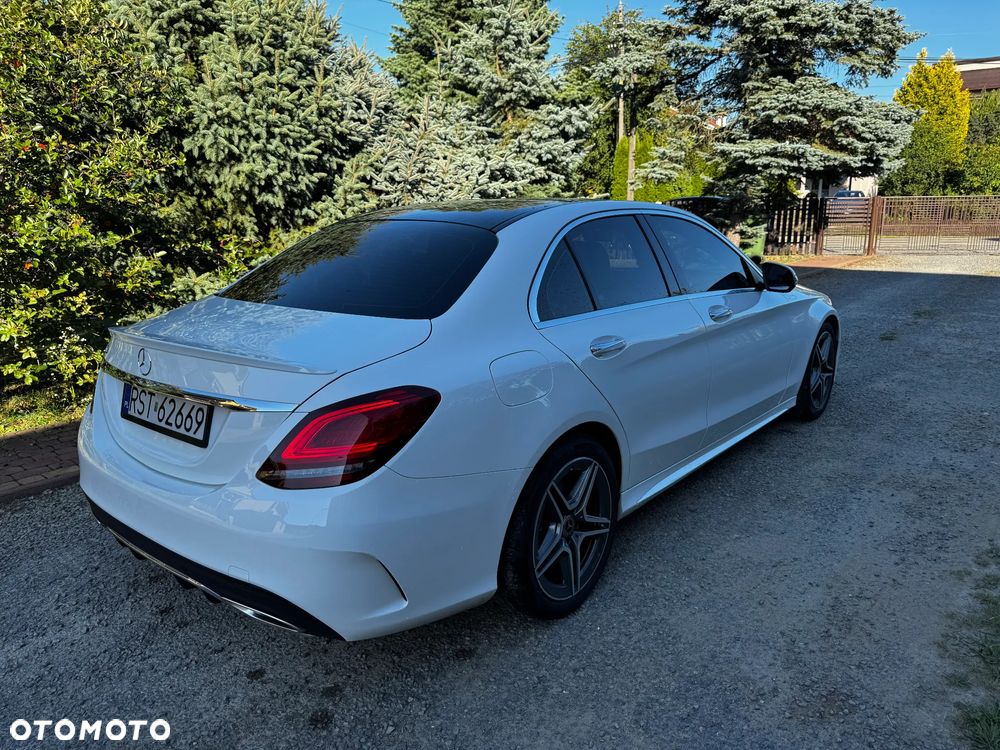 Mercedes-Benz Klasa C 300 9G-TRONIC AMG Line - 4