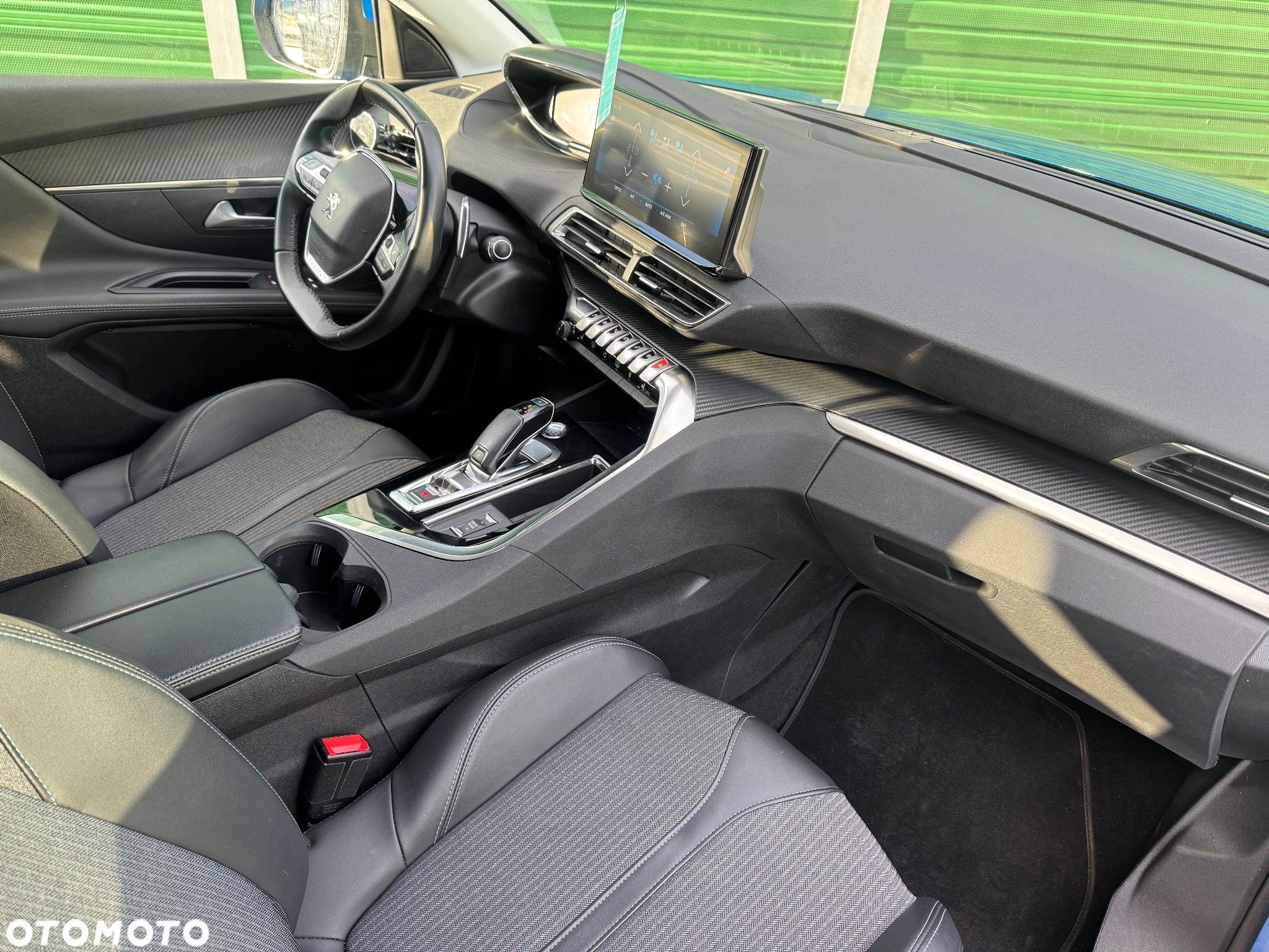 Peugeot 3008 1.2 PureTech Active Pack S&S EAT8 - 9