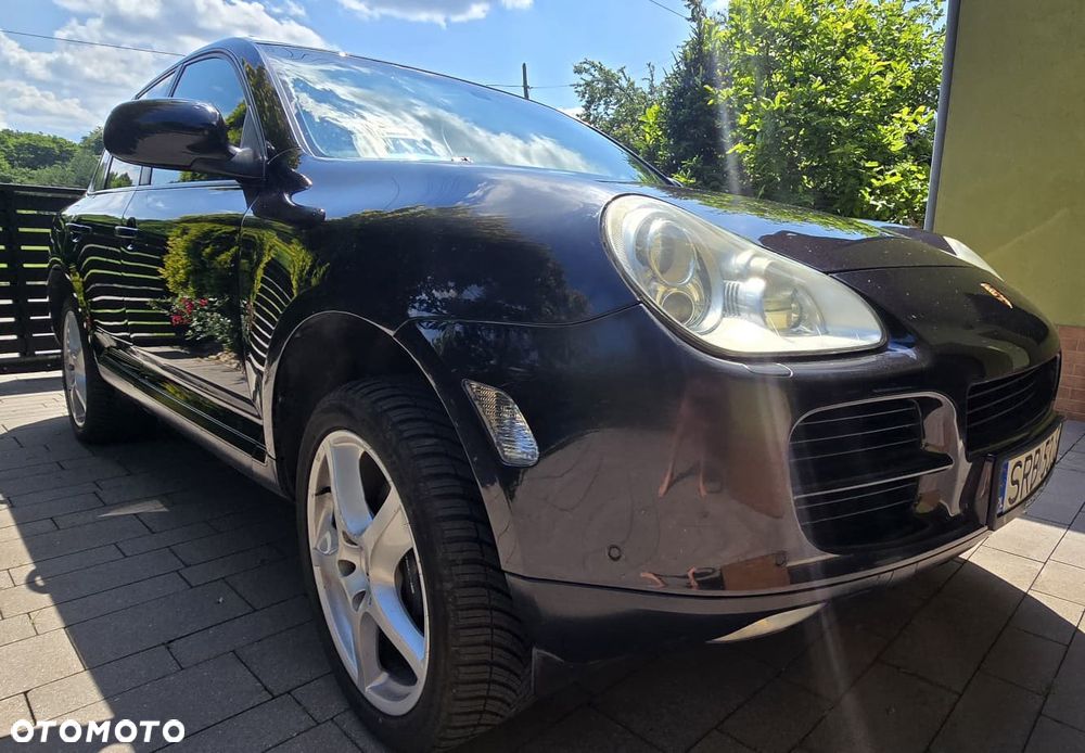 Porsche Cayenne - 15