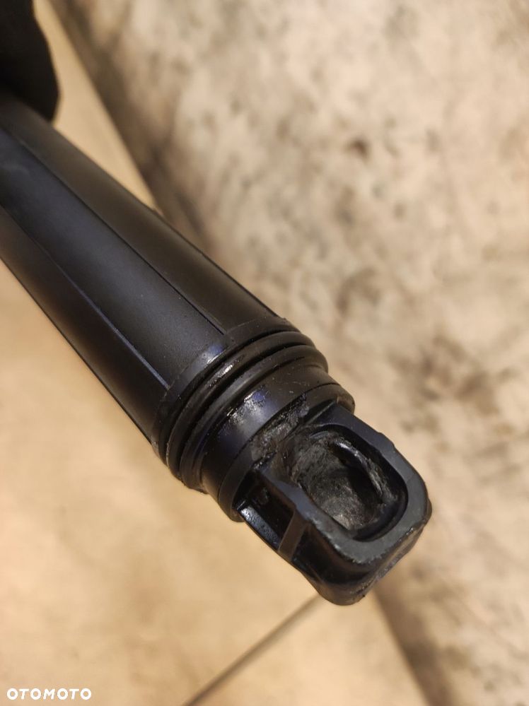 siłownik teleskop elektryczny klapy bagażnika lewy superb iii 3 kombi - 12