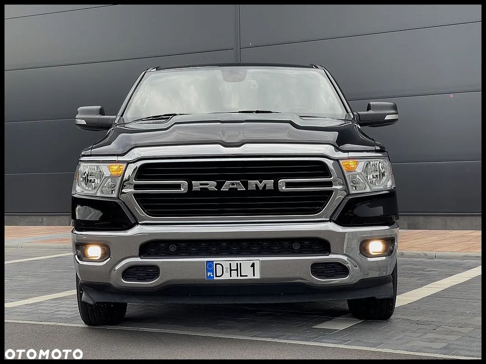 RAM 1500 - 12