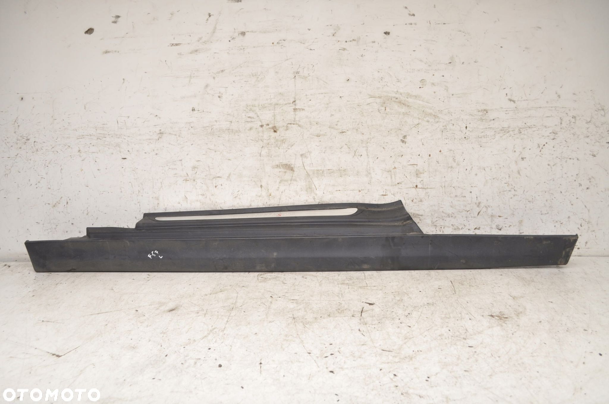 MINI F57 NAKŁADKA PROGOWA LEWA 7300817 - 1
