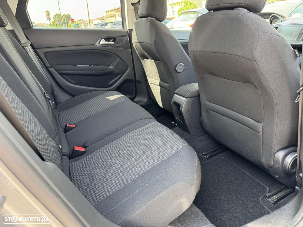 Peugeot 308 SW 1.5 BlueHDi Style - 14