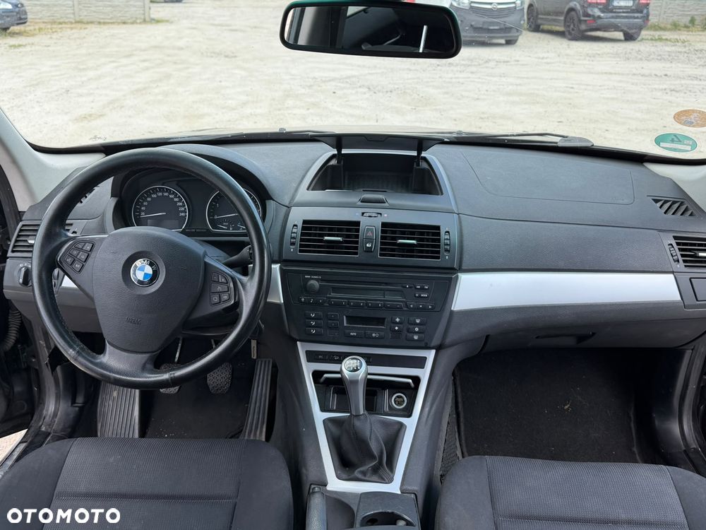 BMW X3 2.0d - 37