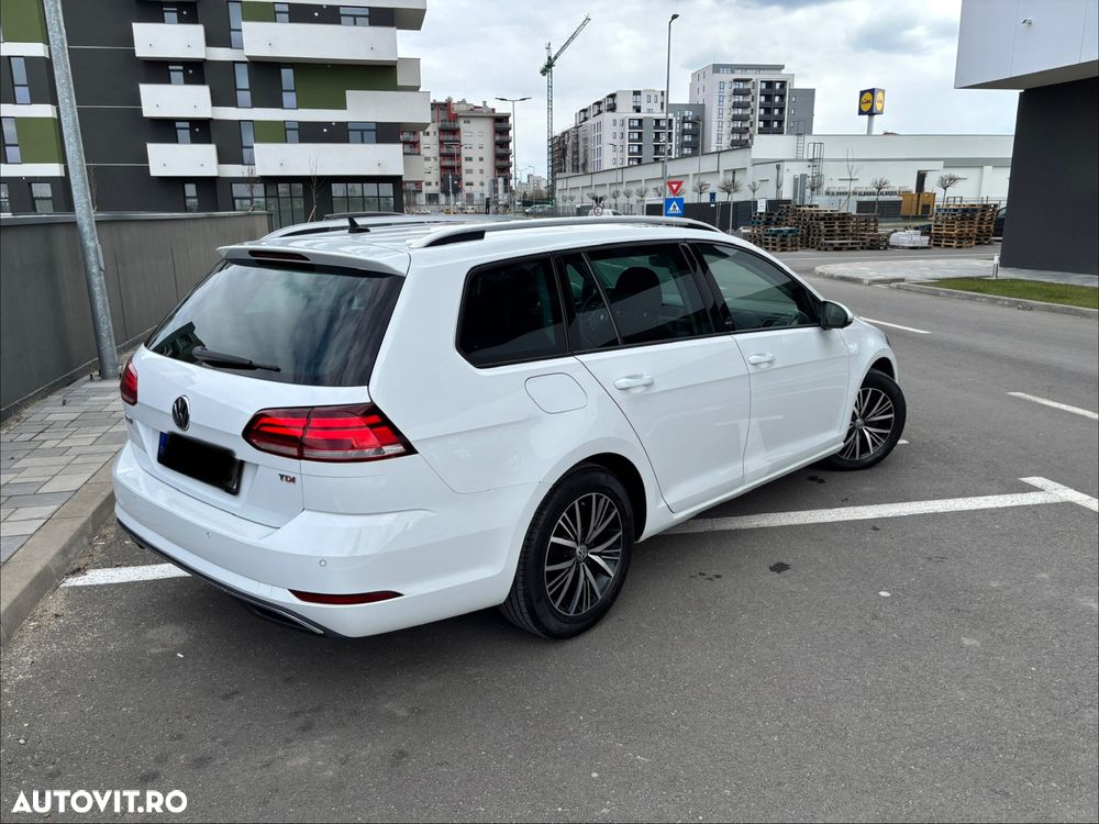 Volkswagen Golf 1.6 TDI DSG Highline - 8