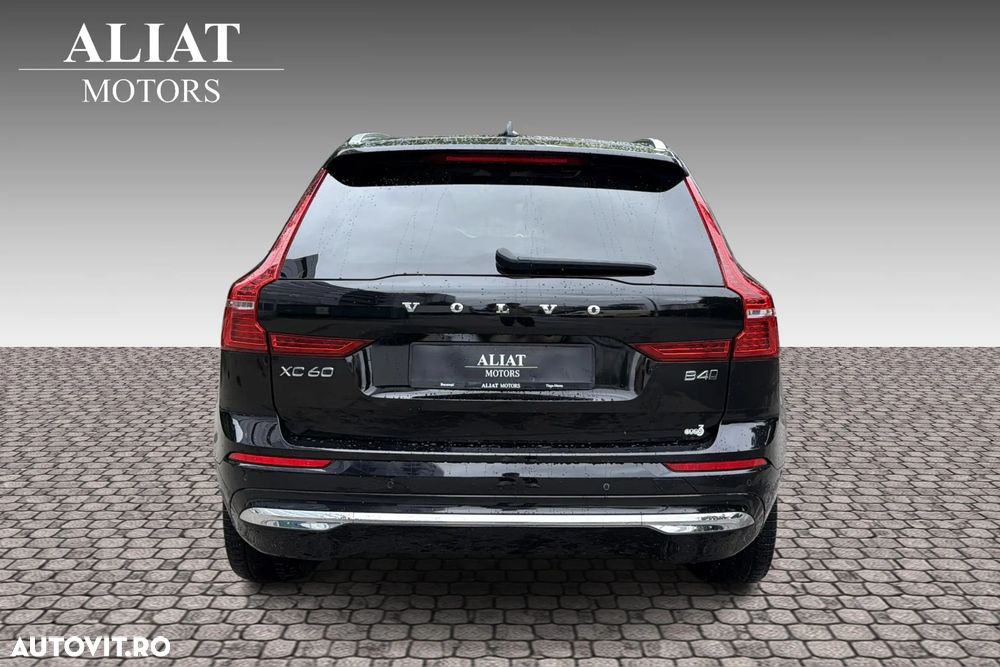 Volvo XC 60 B4 MHEV AT8 AWD Inscription - 9