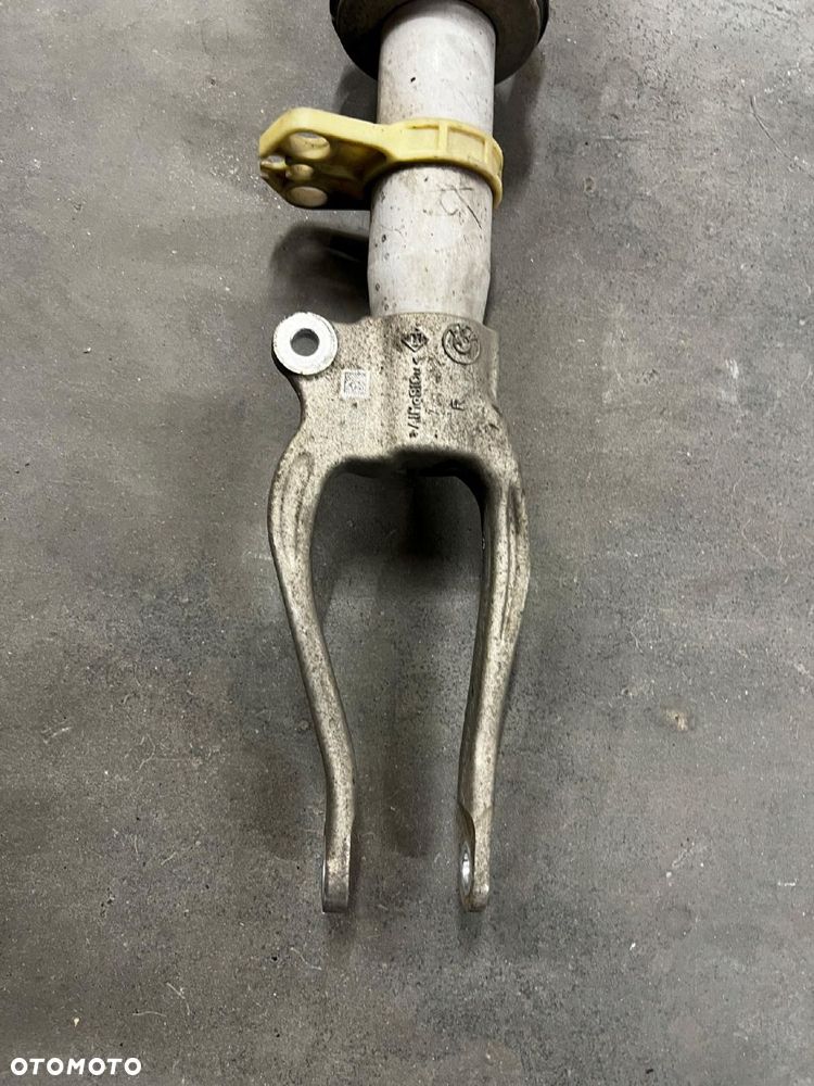 AMORTYZATOR EDC ZAWIESZENIE PRZÓD PRAWY BMW M5 F90 4.4 V8 - 2
