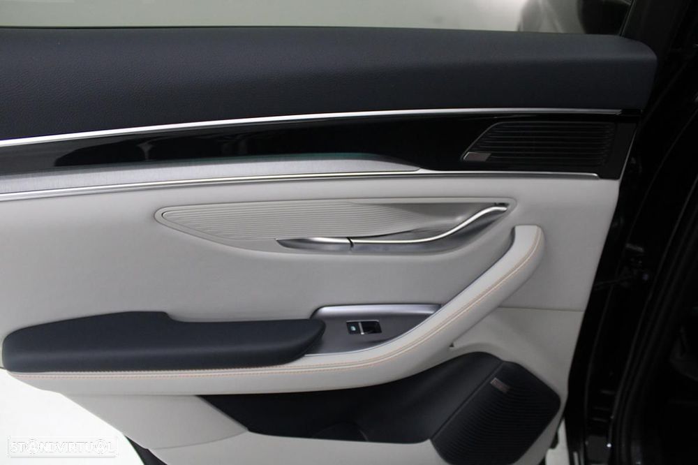 BYD Seal U 87 kWh Design - 13