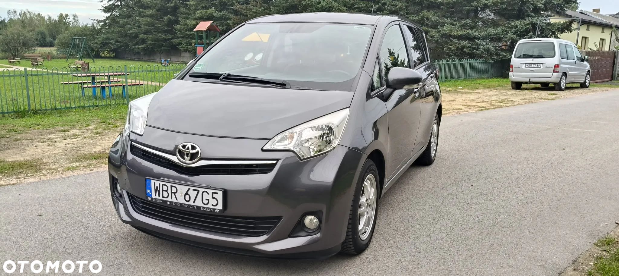 Toyota Verso S 1.33 Premium - 1