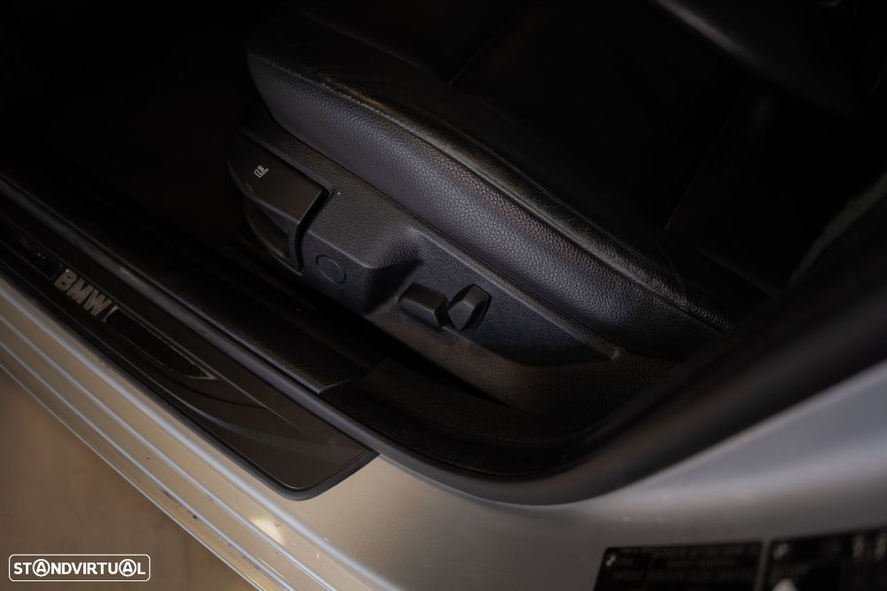 BMW 520 d Line Luxury Auto - 12