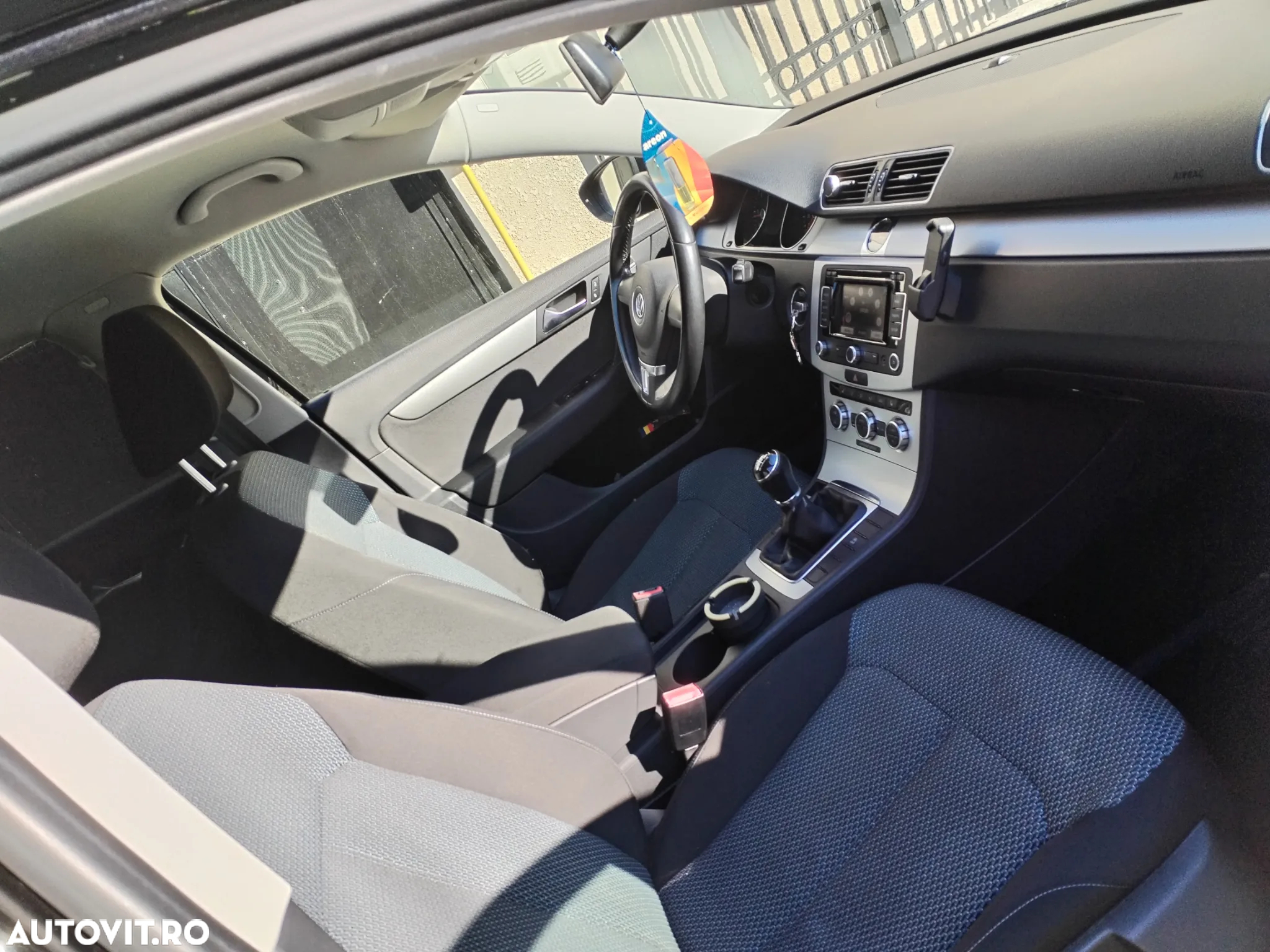 Volkswagen Passat Variant 1.6 TDI BlueMotion - 3