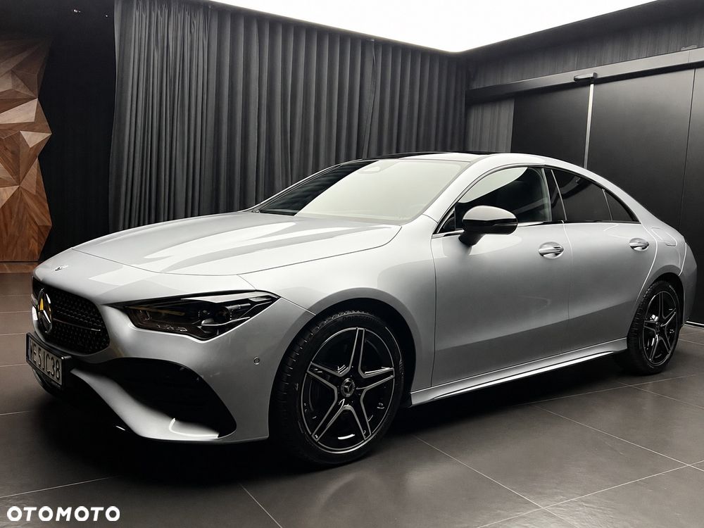 Mercedes-Benz CLA 200 d AMG Line 8G-DCT - 2