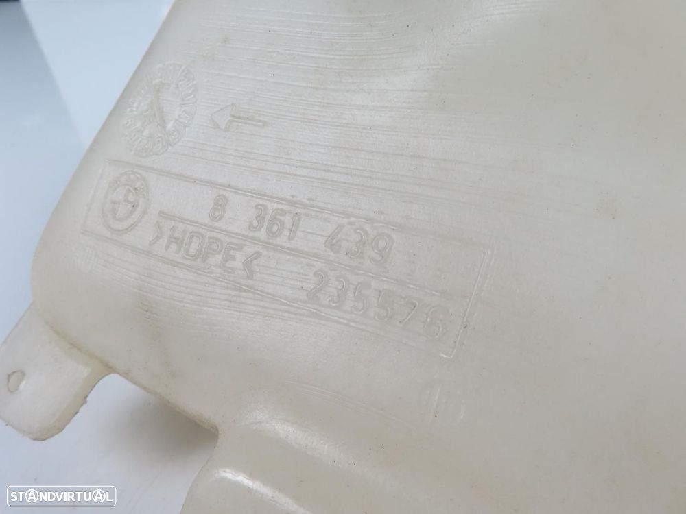 Depósito / Reservatório de água dos esguichos Usado / Original BMW 5 (E39) 61678... - 4