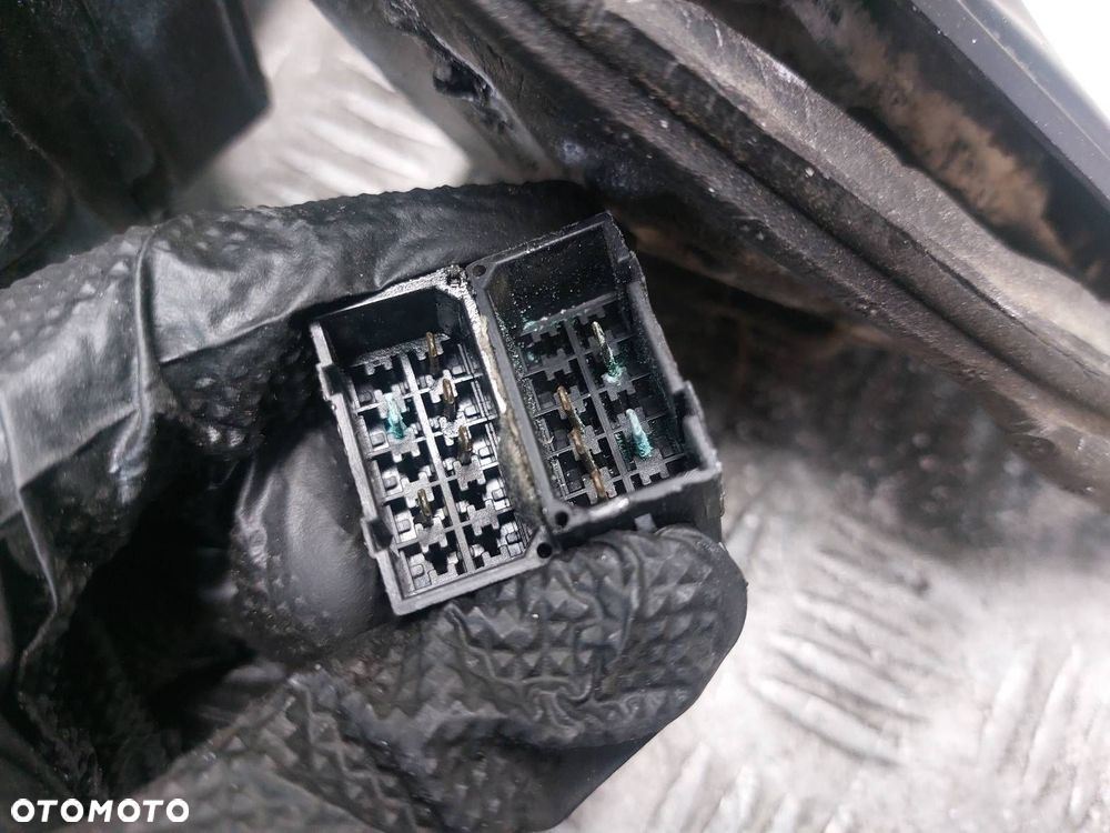 LUSTERKO LEWE + PRAWE ELEKTRYCZNE AUDI A3 8L LIFT 5 PIN LZ9W EU - 10