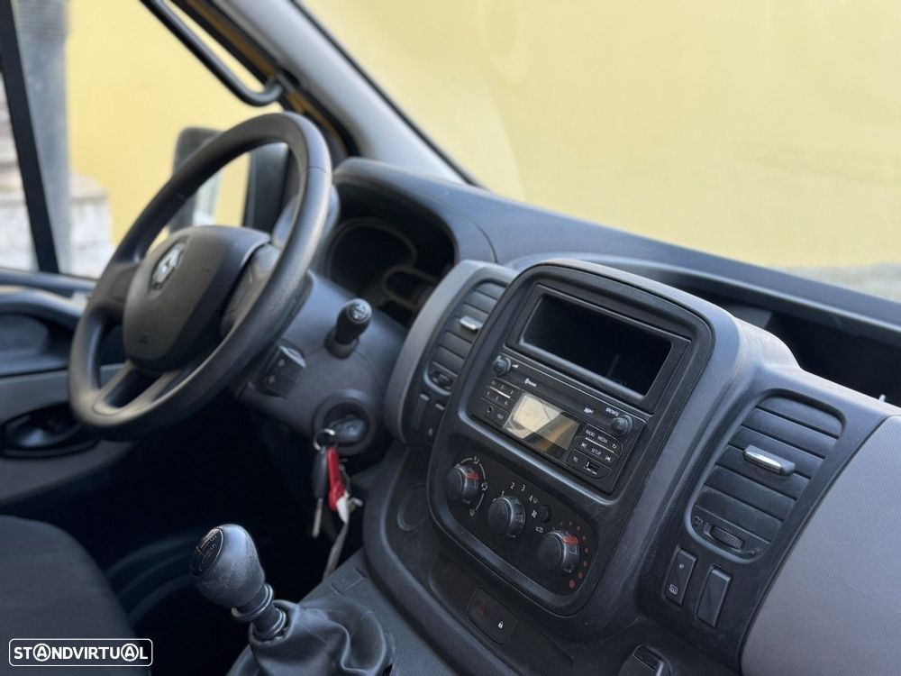 Renault Trafic 1.6 dCi L2H2 1.2T SS - 14